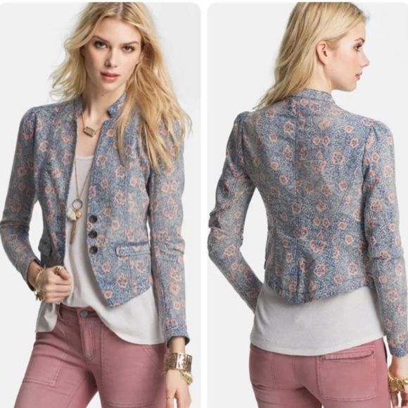 Free People Jackets & Blazers - Free people Floral Printed Blazer Sz 6